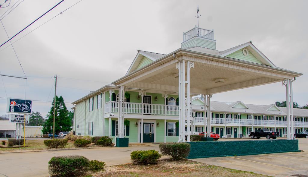 Key West Inn - Childersburg Екстер'єр фото